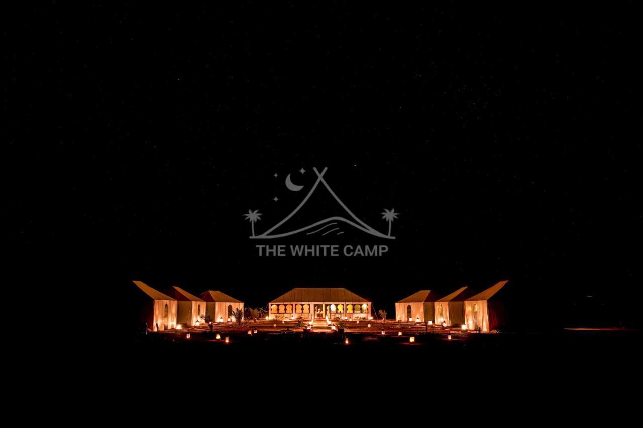 The White Camp - Your Merzouga Luxury Desert Camp & Erg Chebbi Dunes Camel Riding Exterior photo