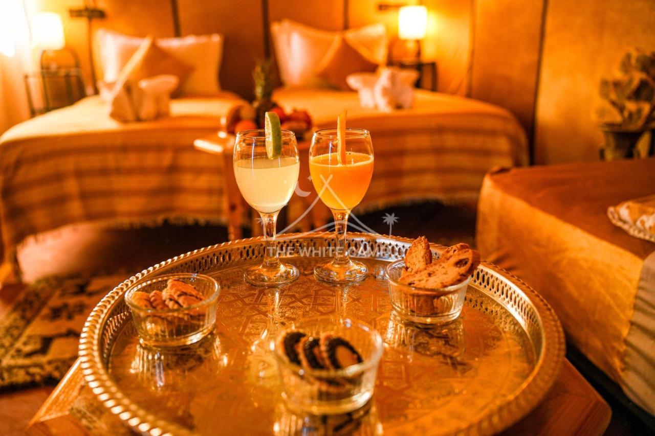 The White Camp - Your Merzouga Luxury Desert Camp & Erg Chebbi Dunes Camel Riding Exterior photo