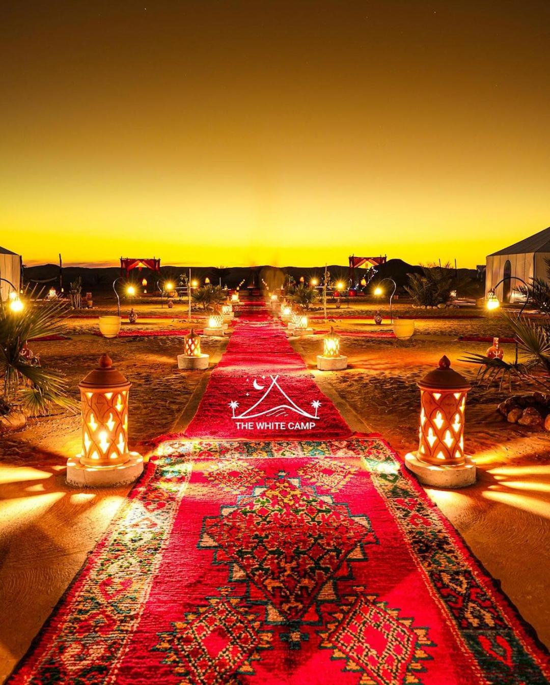 The White Camp - Your Merzouga Luxury Desert Camp & Erg Chebbi Dunes Camel Riding Exterior photo