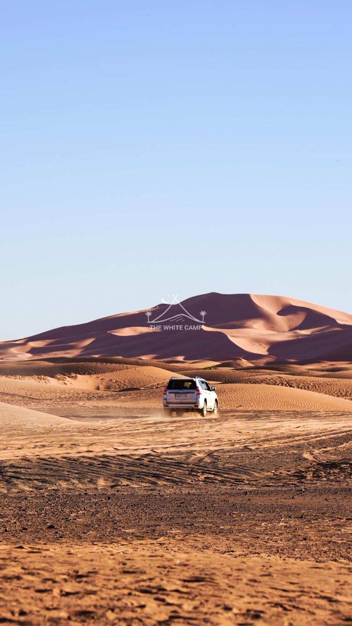 The White Camp - Your Merzouga Luxury Desert Camp & Erg Chebbi Dunes Camel Riding Exterior photo