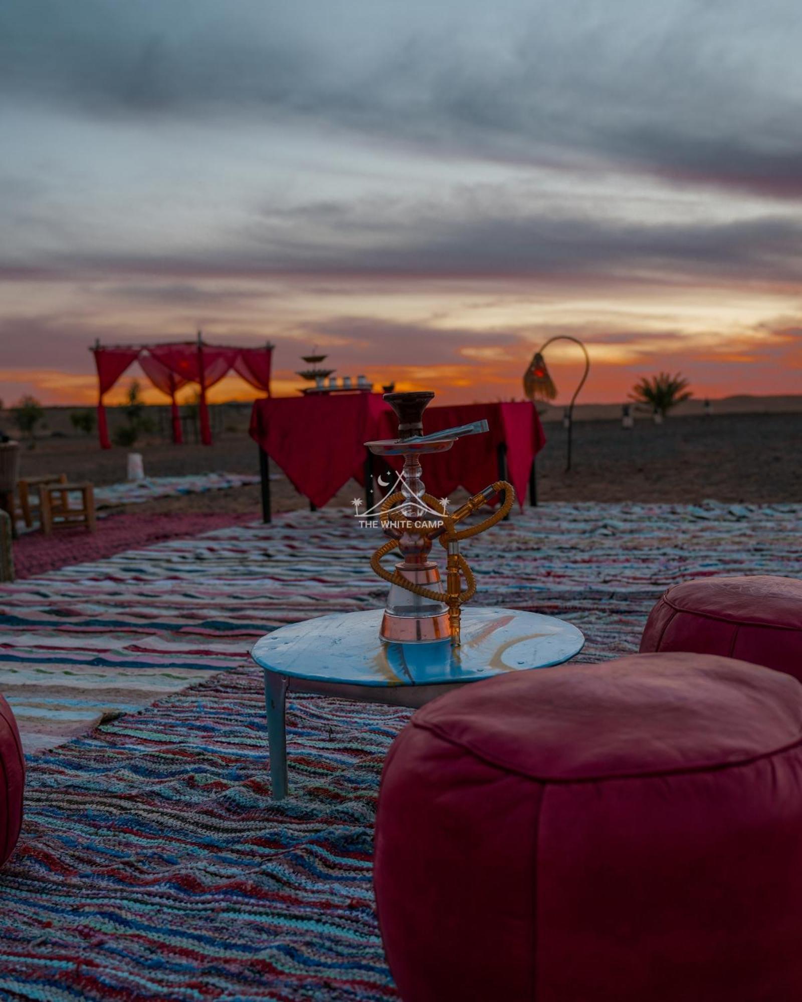 The White Camp - Your Merzouga Luxury Desert Camp & Erg Chebbi Dunes Camel Riding Exterior photo